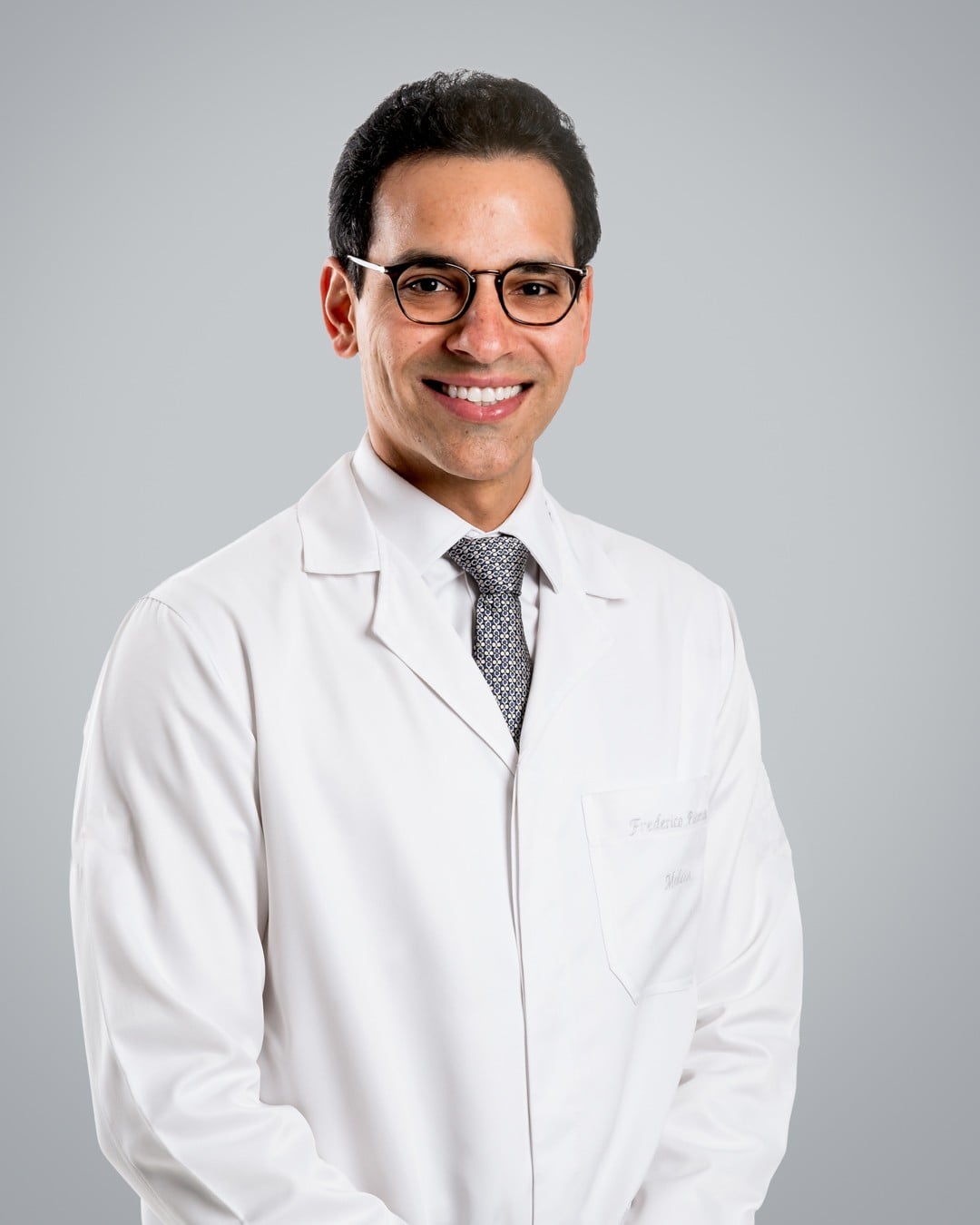 Dr. Frederico Pimenta, ortopedista especialista em cirurgia do joelho em Belo Horizonte